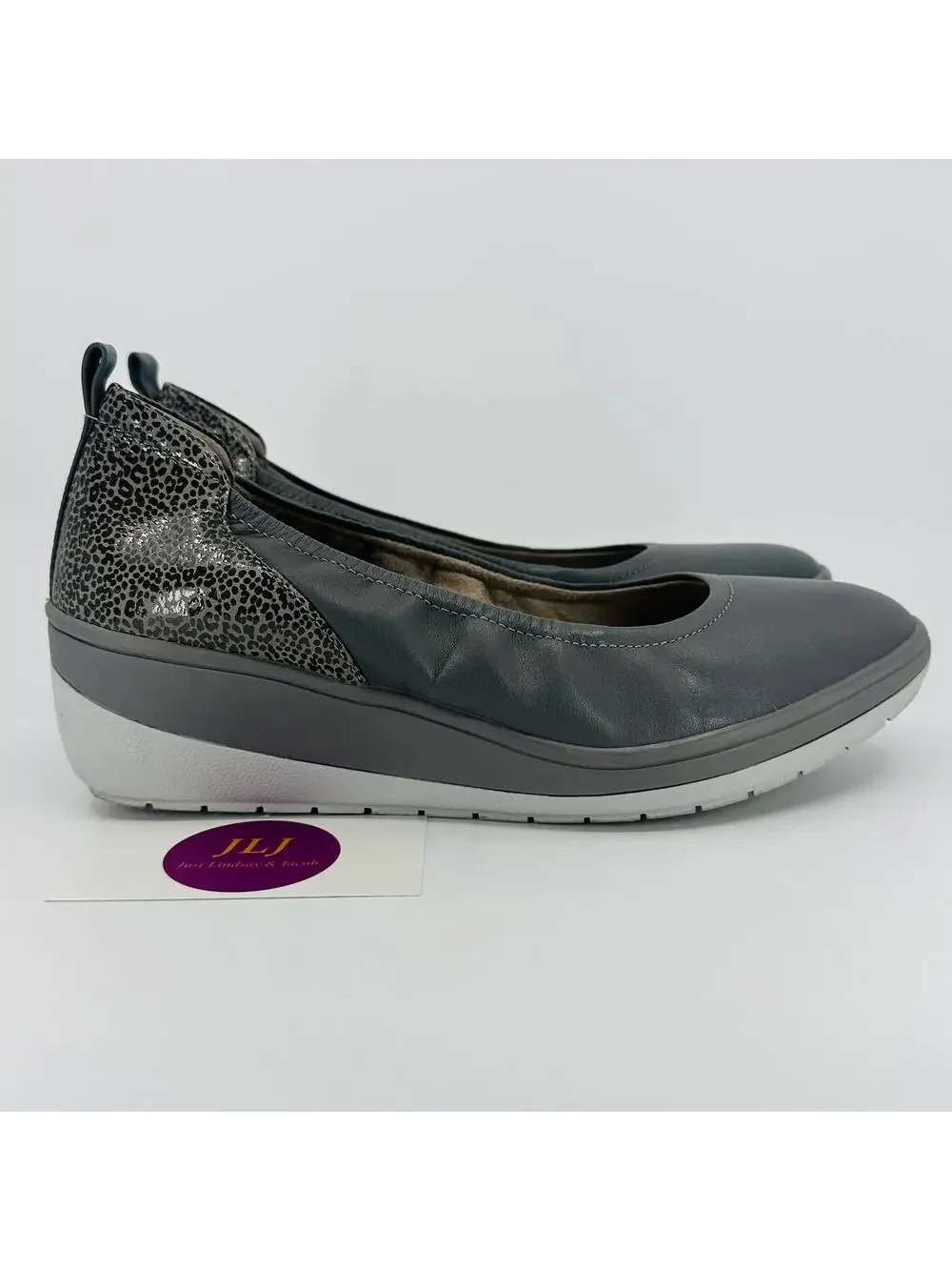 Vionic Women's Jacey Gray Leather Slip On Comfort Wedges Charcoal/Leopard Size 8